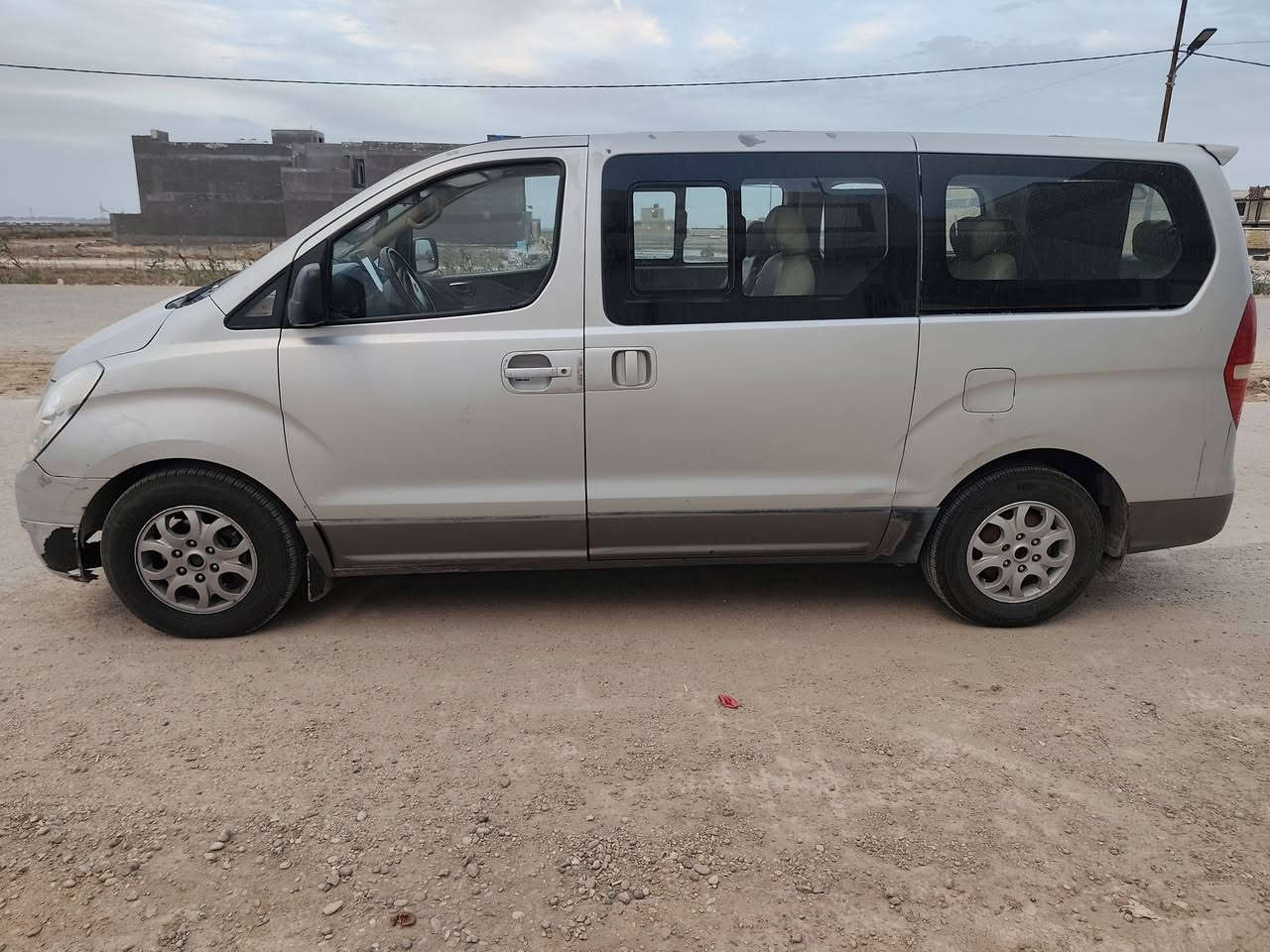 ستاركس 2009 مفتوح و محور مسكر 12
سياره جاهزه مكينه كير حداديه تخم تاير مصفره من كلشي 
سنويه لل 30 بأسمي مداور ثاني يوم مكان ذي قار قلعه سكر 
سعرها 137 بيها مجال بسيط ***********
                                          ***********
