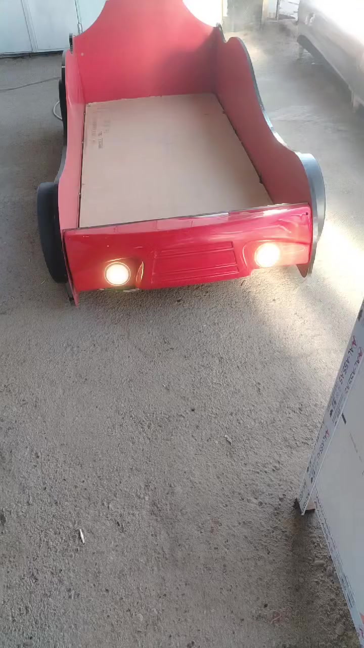 اسئل واجاوبك المكان بغداد الجديدة هذا رقمي ابو علي *********** بي جميع برامج النت
