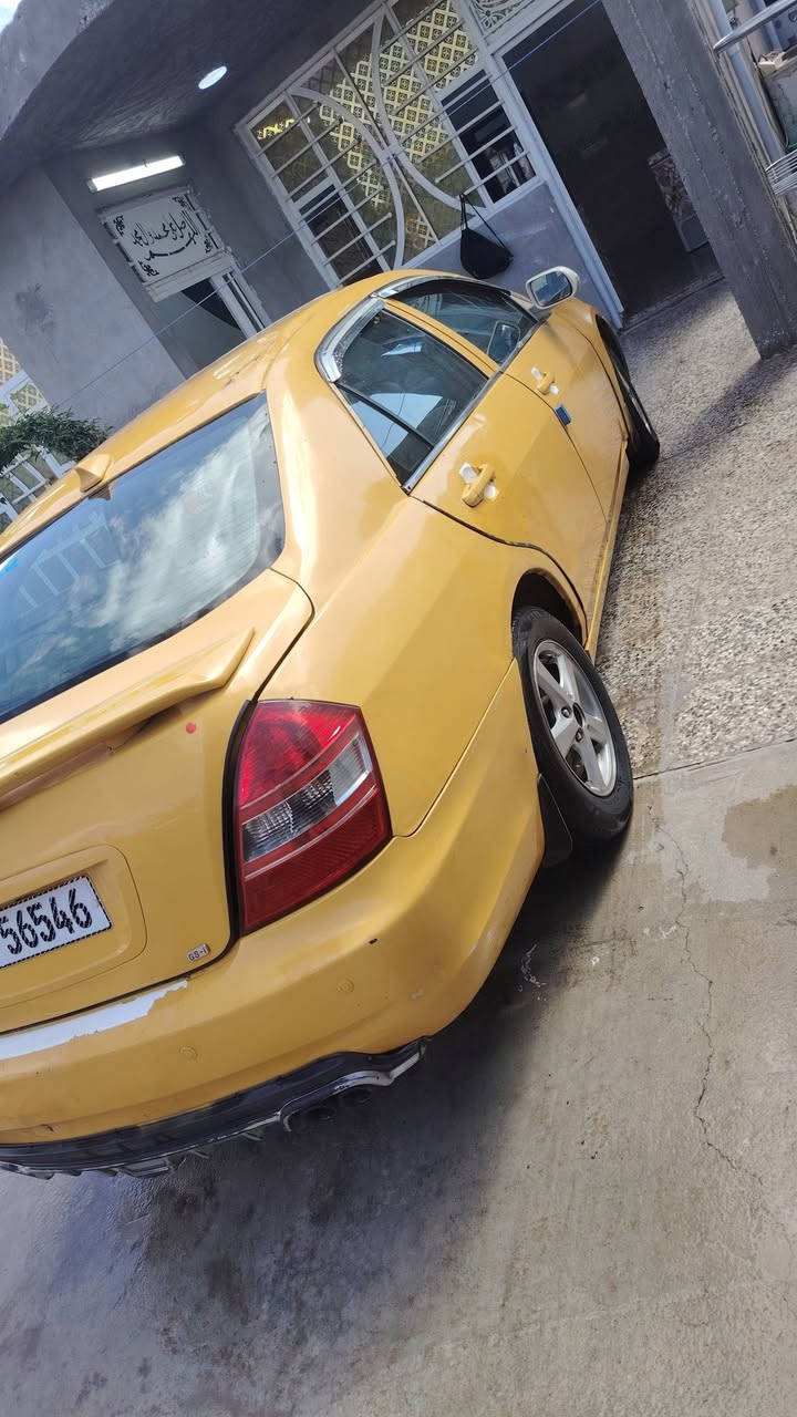 سلام عليكم بي واي دي F6 موديل 2011 رقم بغداد نكليزي بسمي مصفرة هيئه وغرامه شرط التحويل كير ومكينه كفاله تدفئه تبريد بس البلي مال كمبريسر وبيها ضربه بل بجم صفحه الصدر  صدر امامي خلفي جديد تايرات جدد داخل جلد السيارة خير من الله 
السعر 37 وبيها مجال
اي تفاصيل اتصل وتدلل
***********
