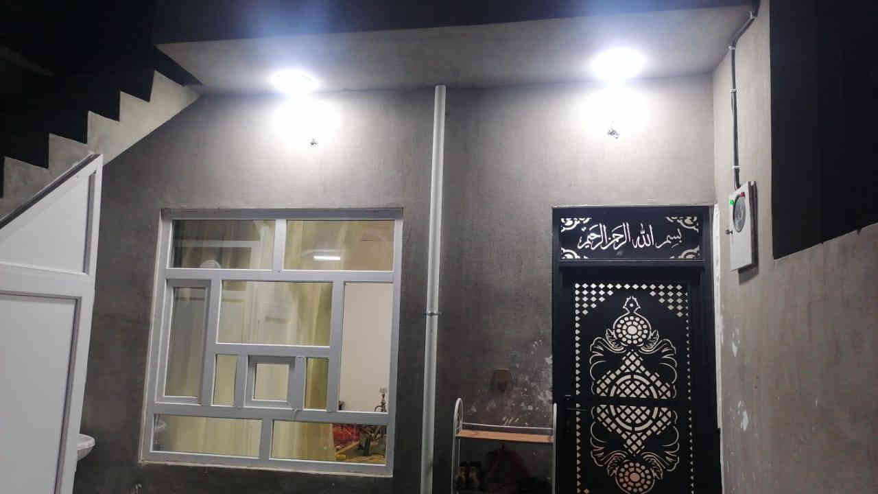 بيت 100متر زراعي للبيع فول فول 
حي العسكري موقع البيت اول فرع خلف التجاري
البيت بناء جديد وصفررر
سعره 39مليون قفل
للاستفسار الرقم التالي *********** ***********
