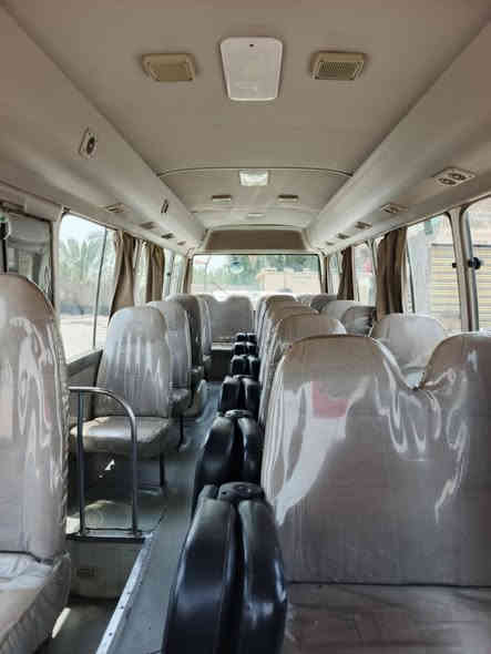 السلام عليكم كوستر 2014 رقم بغداد تحويل ثاني يوم كير مكينه اكسر كفاله كشن ستاركس تبريد ثلج ❄ مدوشمه جديد سياره مانقصه برغي خطه يوميه كربلاء سياره ماكعده محوره غاز 80 لتر بيه صبغ بالذيل الخلفي وبيه بربع ابودكمه سياره احله من صوره سعر 350 وبيه مجال مكان واسط العزيزية 
مكلف بنشر هاذه رقم راعي سياره
***********
***********
