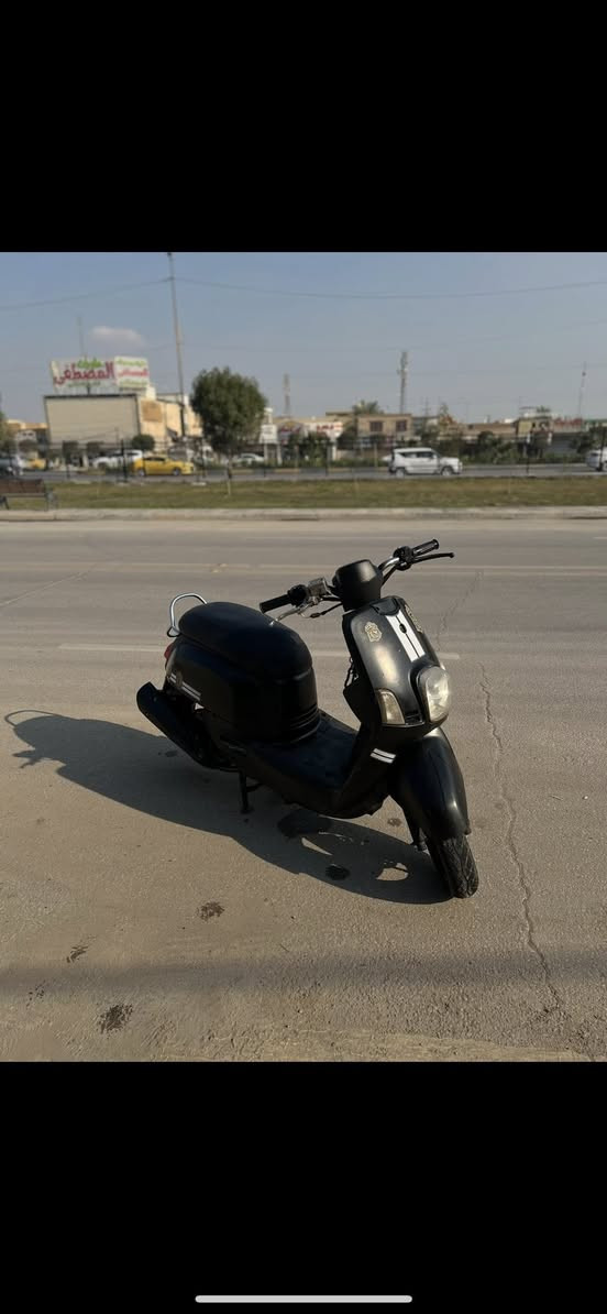 سلام عليكم شباب بولسي للبيع
مكينه مفتوحه بس اذا مو معدلك 120 مرجوع 
نقص شوته واشاير وبك لايت مايشتغلن الباقي كله شغال سلف لايت كلشي باتري جديد ضفيره فول 
السعر 500 وبيها مجال بسيط كلش


**إذا كنت صاحب هذا الإعلان وتريد حذفه لأي سبب، رجاءا أرسل رسالة إلى الدعم الفني**