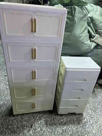 قطعتين لوكر ومجرات  اول تم ٤٥ بلعافيه   توصيل متوفر  ٠٧٧٤٠٠٥٠٠٣٦