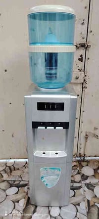 براد ماء نظيف النوعيه نوال السعر 65 للاستفسار 07508409083 موصل