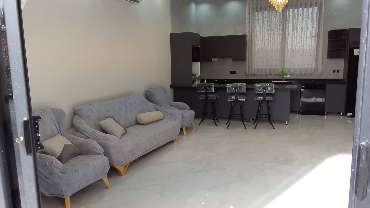 مزرعه ميراج الترفهيه،vip 
احجز مزرعتك وتمتع بالخصوصيه التامه 
التيار الكهربائي علئ مدار 24 كامله بدون نقطاع 
انترنت مفتوح مجاني 
مسبح مخصص الكبار 
يحتوي مزارعنه على العاب الأطفال 
جلسه خارجيه مطله على الحديقه ثم المسبح الخارجي 
صاله كبيره موثثه مكيفه + 2 غرف نومه و مكيفه 
مكان مخصص الشواء مجهز بجميع الاحتياجات الخاصه لذلك 
مجموعه صحيات داخليه متكامله 
ملاحظه المزرعه موثقه في تطبيق اجرلي 
احجز ,☀️أسبح 🏊 اشوي 🐟واقض احلى واتع الاوقات مع عائلتك
في أجواء صيفيه جميله 

العنوان دوره الوعيثه 5 دونم قرب جسر غزه 
الحجز لاتصال ***********  أو مراسلتنا على الواتساب
