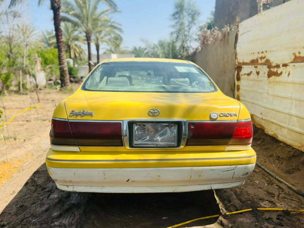 سلام عليكم ملكه للبيع مديل 5 اصولي كصه واحده برده اربع دكم مكينه ثنين ونص  بيه طخه  بل بدنه الفوك  رقم احمر اسويلك وكاله سعر 45 ***********
