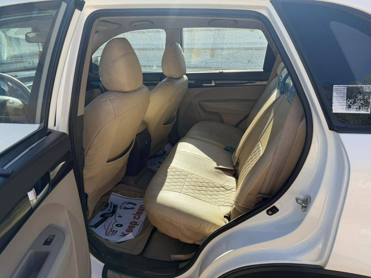 سلام عليكم سورنتو للبيع موديل 2015  خليجي كفالة عامه ماعده بارد بلباب 4 أصابع بسمي تحويل ثاني يوم  السعر 190$ وبيها مجال رقمي ***********
