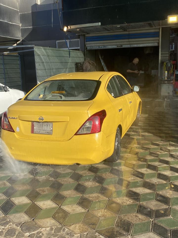 السلام عليكم شباب نيسان سني بغداد  2014 للبيع بية طخه مبينه بالصوره كير مكينه تبريد كهربائية  خير من الله 82بية مجال قليل ***********
