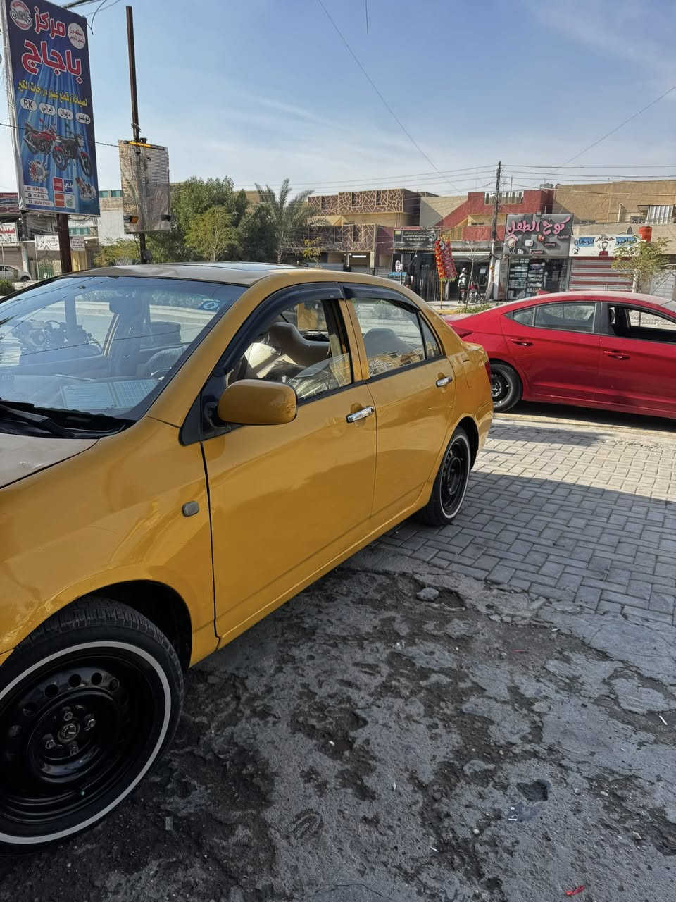 السلام عليكم BYD F3 2011
مصفرة غرامات وهيئة گير عادي 
كير ومكينة كفالة غرفة نظيفة
حدادية كلها جديدة تايرات نظيفة
مكفولة كير ومكينة صبغ باب الصدر وجاملغ خلفي السيارة ناصبة وكلش حلوة وجاهزة للجناي السعر 55وبيها مجال
مكاني تقاطع الدرويش 
***********
بي واتساب هم
