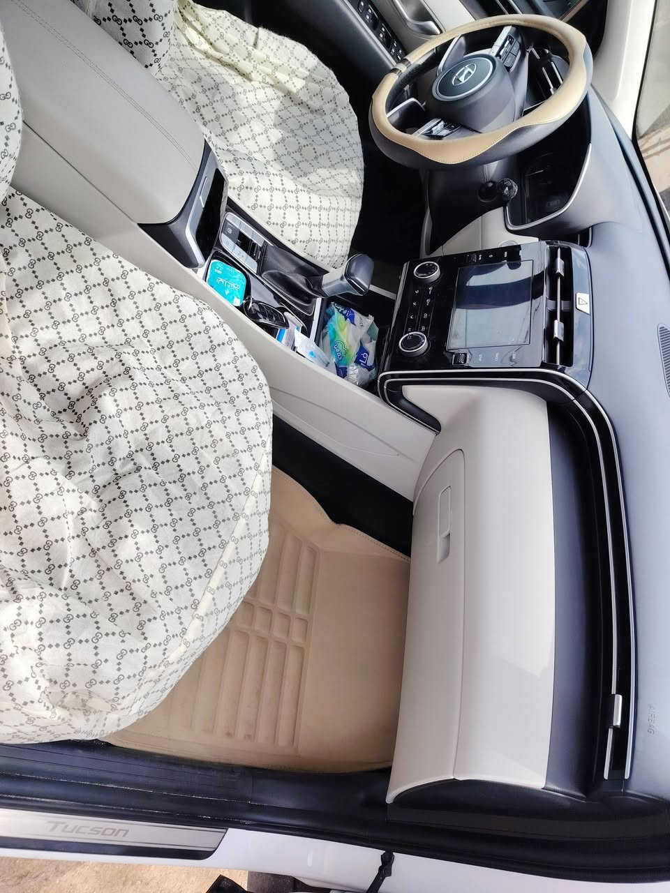 سلام عليكم
للبيع توسان ٢٠٢٢ خليجي رقم بصره تحويل ثاني يوم
سياره مكفوله من ضربه وصبغ ودحجه ماشيه ٢٢ بعدهي زيرو ع وضع شركه
العنوان بصره
***********
