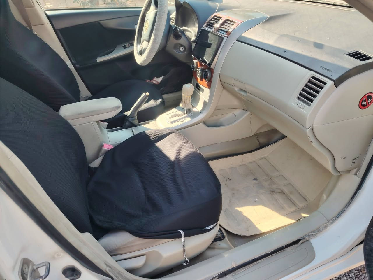 كورلا 2011 محرك 18 رقم سليمانيه السعر 110 وبيها مجال قليل. ***********
