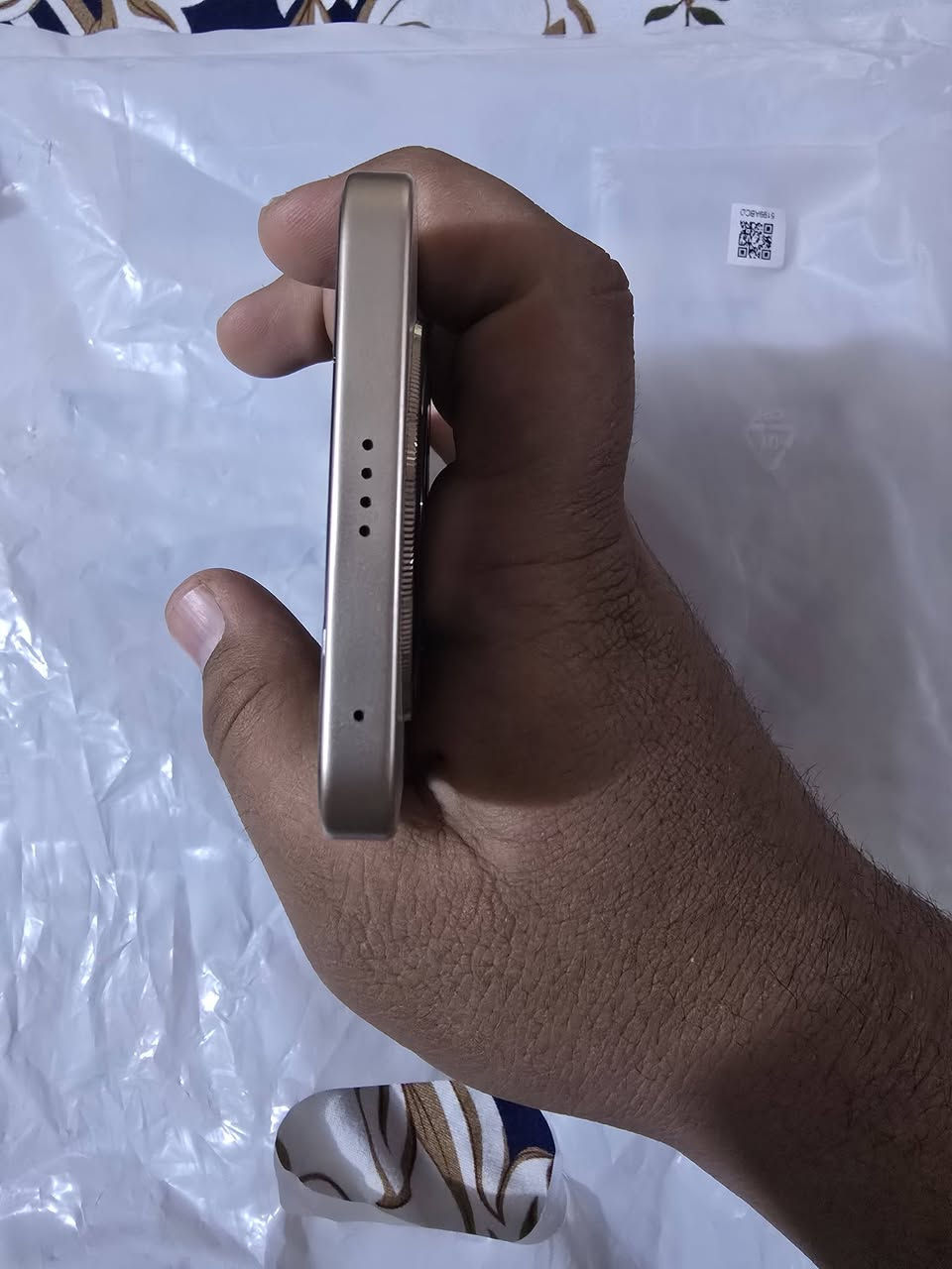 (honor x9d) x9d هونر
موبايل هونر x9d جديد جدا استعمال عشرة ايام فقط الذاكرة 256 والرام 12 الملحقات كاملة السعر نهايتة 375 و للعلم الجديد 445 الف  ، مكاني حي القاهرة 

الاتصال على الرقم 

‭0772 911 2994
