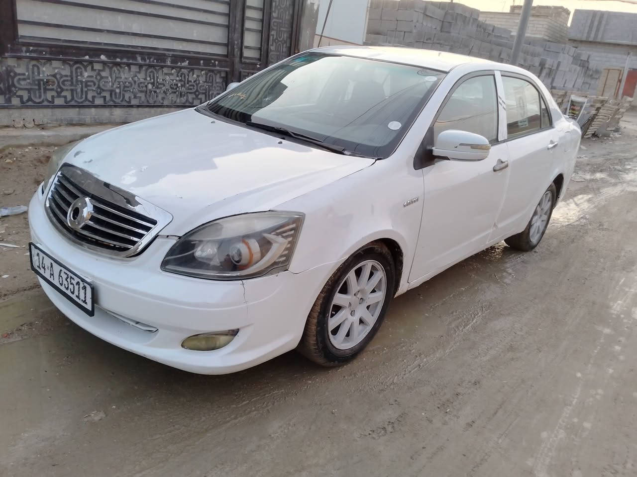 سلام عليكم جيلي موبل موديل 12بيع أو مراوس رقم %***********
