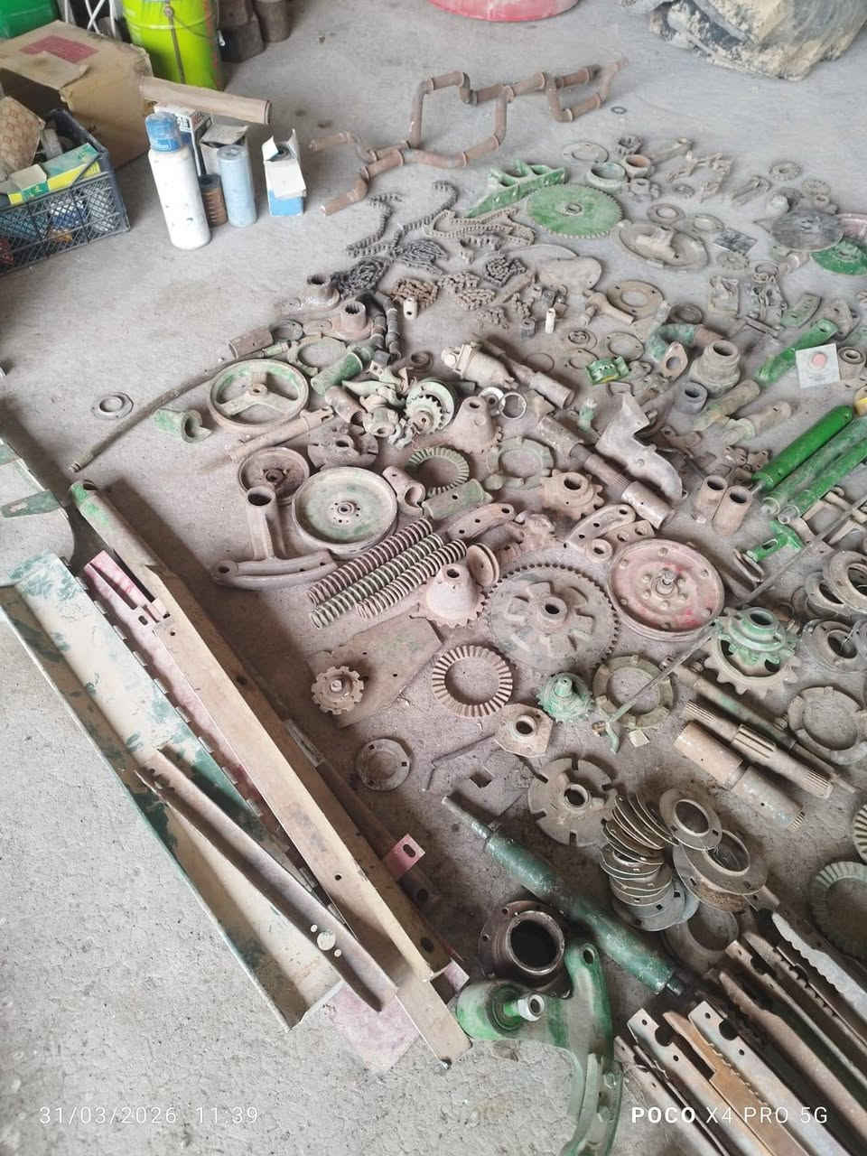 غراض جندير للبيع    ***********
