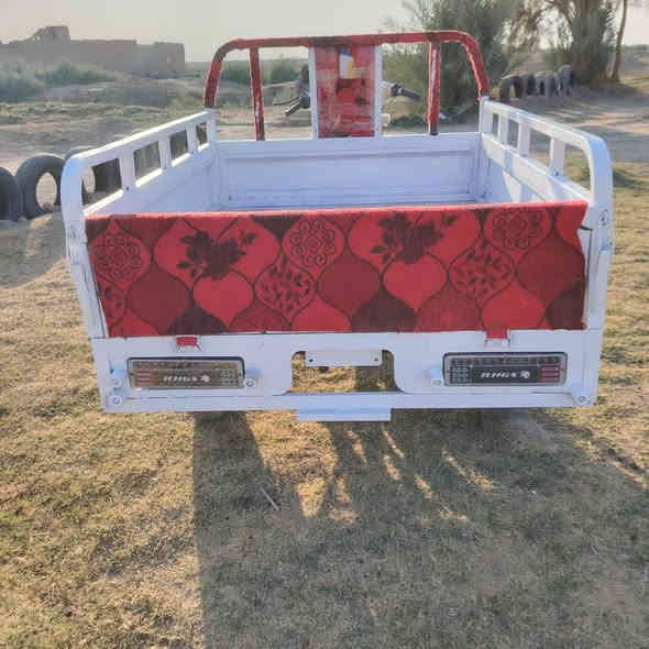 ستوتة موديل 2014 جاهزه عالاخير اوراق كامله اصولي كهربائيات كلها شغاله مكينه ناعمه ستوته جاهزه ما بيها اي نقص سعرها مليون و350 وبيها مجال للشراي للاستفسار اكثر الاتصال على الرقم *********** واتساب مكاني دوايه
