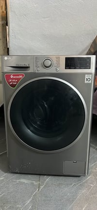 غساله نضيفه جداً LG مكان السيديه 07744537779سعر 200 بغداد, العراق