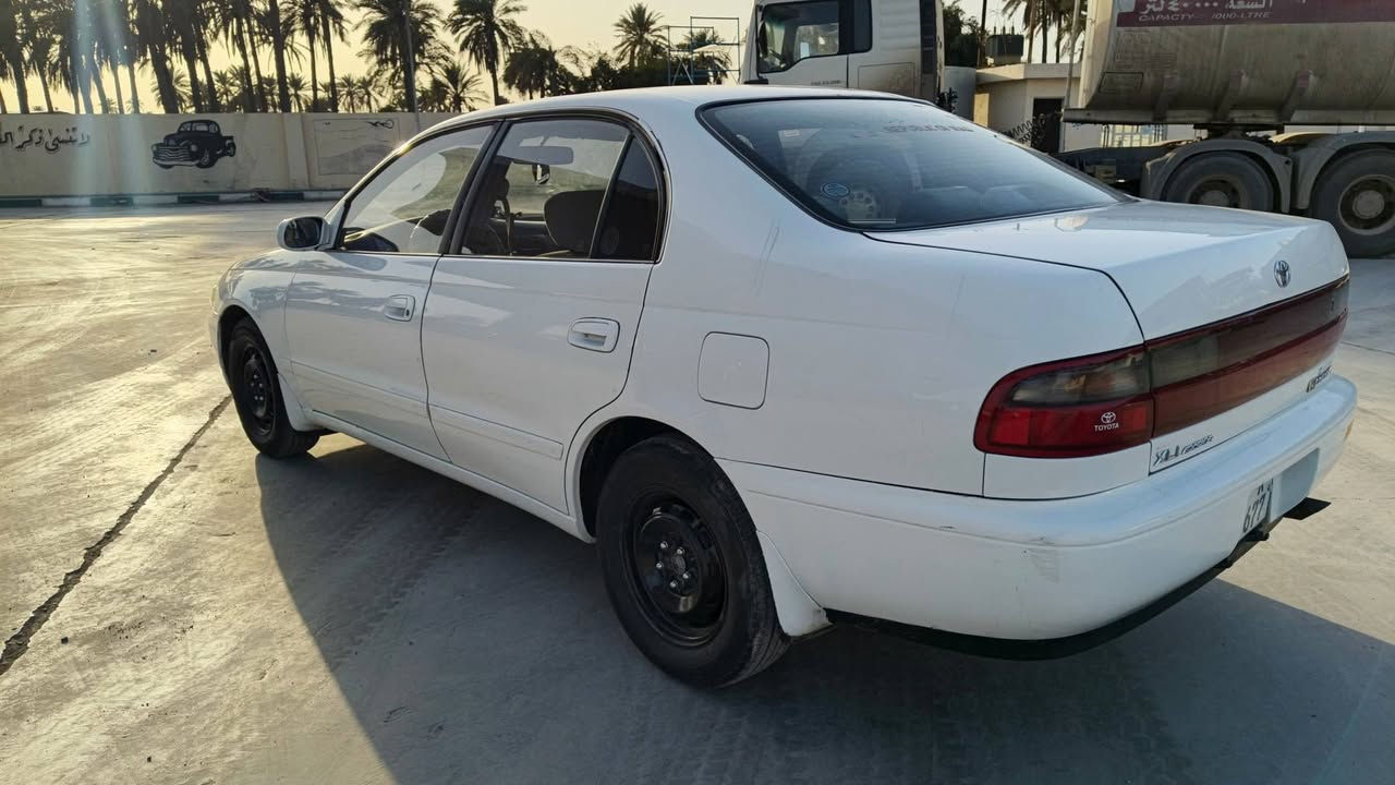 تيوتا كرونا 
موديل 1993
السياره جاهزه من كلشي اي نقص ما بيها محرك وكير وكهربائيات وتبريد ويا السويج، محركها 1800
السياره على وضع البلاد مملعوب بيها 
غرفته الداخليه احلى من الصور وكلش نضيفه 
مسجل وجام ومرايات شفط وتحكم بالمرايات جميع العدادات شغاله وبالمظبوط الهاتف ***********
*********** السعر 69 بيها مجال للشراي
