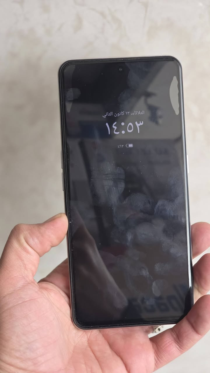 السلام عليكم
تلفون ريلمي جي تي نيو 5G 
الذاكره 1تيره 
البطاريه 5000
الرام 16 كيكا 
المعالج سناب دراكون 8 Gen1
النظافه فول غراض كامله شاحنه الاصليه +كارتون . السعر 350 بي مجال بسيط عنوان حي البكر ***********
