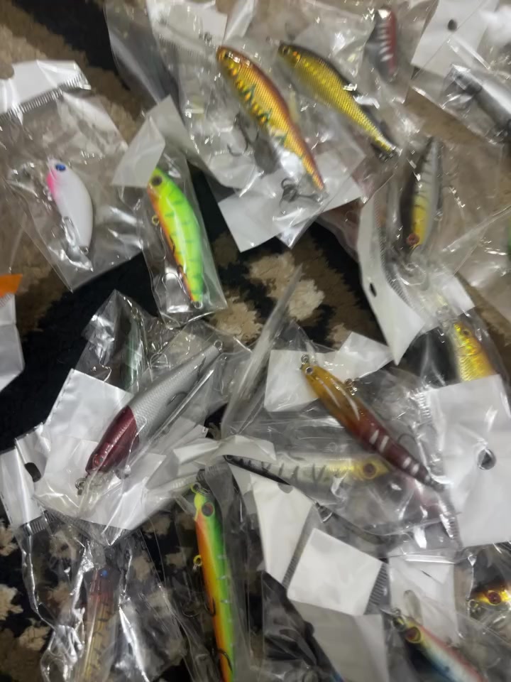 عدد 45 قطعه شلعه 15 الف


**إذا كنت صاحب هذا الإعلان وتريد حذفه لأي سبب، رجاءا أرسل رسالة إلى الدعم الفني**