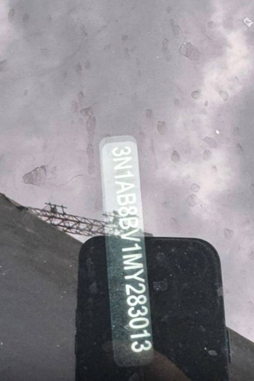 نیسان سێنترا 2021 مواسەفات S
115 هەزار کیلۆمەتر ڕۆشتووە 
هیچ مەسرەفێکی تێدانیە 
وێنەی داعمەکەم داناوە 
لەگەڵ ڕەقم شانسی 

سـعـر : لە کۆمێنت داوابکە ڕاستەوخۆ بۆت دێت 📥 

گێر و مەکیەنەی بەشەرت 
هیچ کێشەیەکی تێدا نییە 

ژمارەی خاوەنەکەی
 ***********
