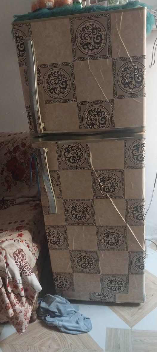 السلام عليكم ثلاجه يحتاجلها فقط غاز الفريزر زرف زغير بي يحتاج لحيم فقط الباقي مابي شي سعر ٧٥ وبيها مجال


**إذا كنت صاحب هذا الإعلان وتريد حذفه لأي سبب، رجاءا أرسل رسالة إلى الدعم الفني**