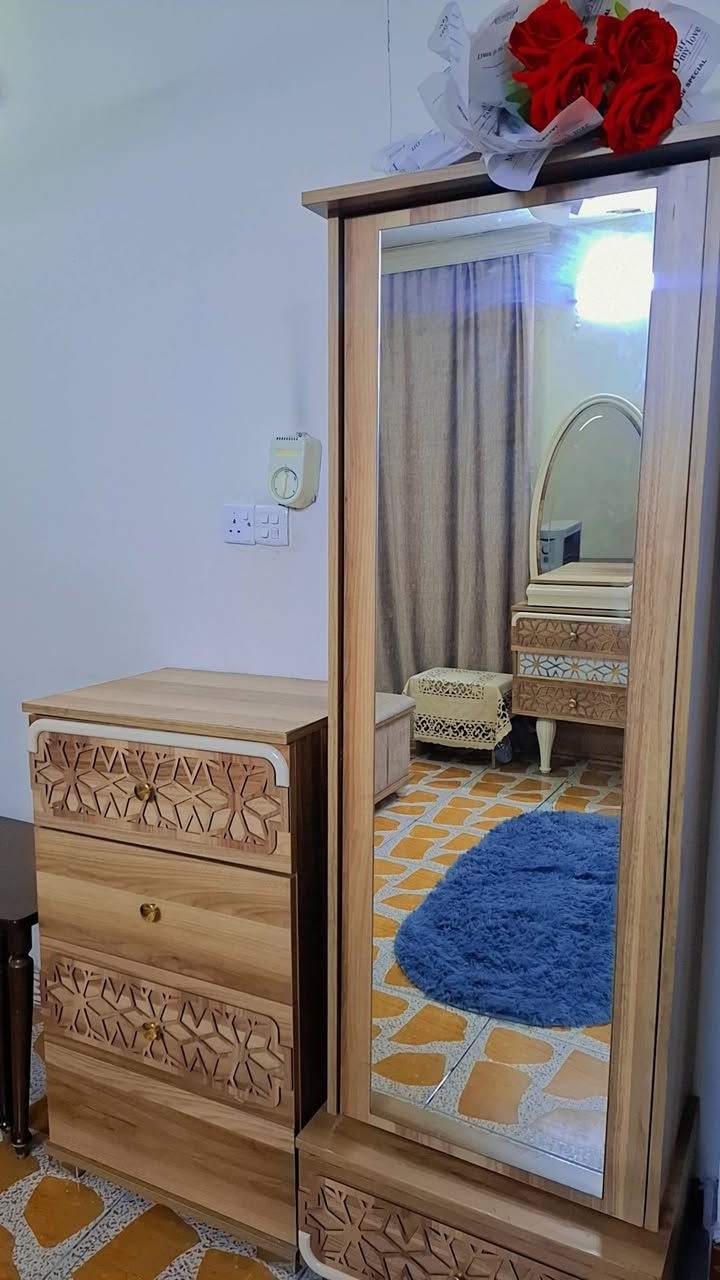 غرفه تركي باب اول كلش جديده وجرابي ٢ نفر الشراي فقط يدخل خاص


**إذا كنت صاحب هذا الإعلان وتريد حذفه لأي سبب، رجاءا أرسل رسالة إلى الدعم الفني**