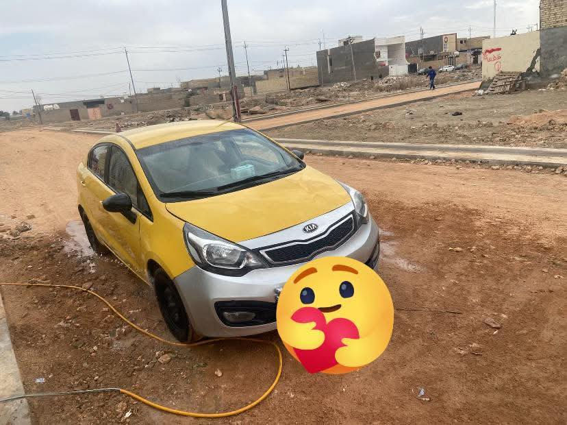 سياره كياريوموديل 15مثنى انكليزي بيها طخه بالجاملغ الامامي تخم تاير جاهزه وهذ رقمي ***********
