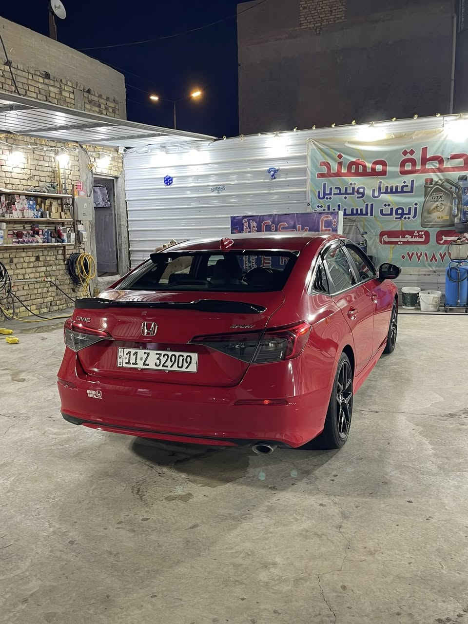 للبيع هوندا سيفك موديل ٢٠٢٤ سبورت  رقم بغداد حره مكينه حجم ٢٠٠٠ ايرباك فقط دركه صبغ بنيد وجاملغ ايسر سياره جاهزه من كلشي مكفوله شواصي ولغد شفتات سرعه ٣ انظمة قياده سايد بريك كهربائي بصمه رادار امامي السعر المطلوب (١٤٣) $ وبيها مجال للمشتري الاتصال على الرقم ***********
