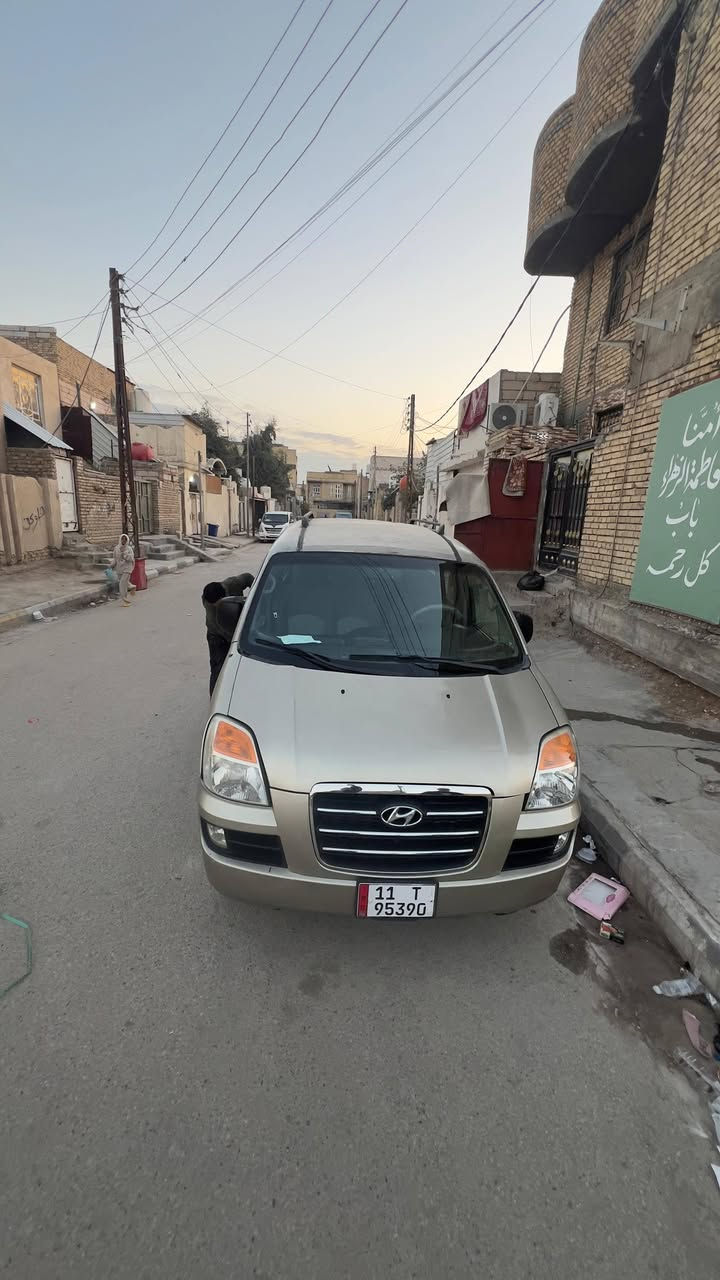 السلام عليكم للبيع 2007
مصفره من كلشي رقم بغداد مداور ثاني يوم السياره جاهزه 
تبريد حداديه اي نقص مابيها اوتماتيك 
السعر 90 رقم ***********
مكاني ناصريه مركز
