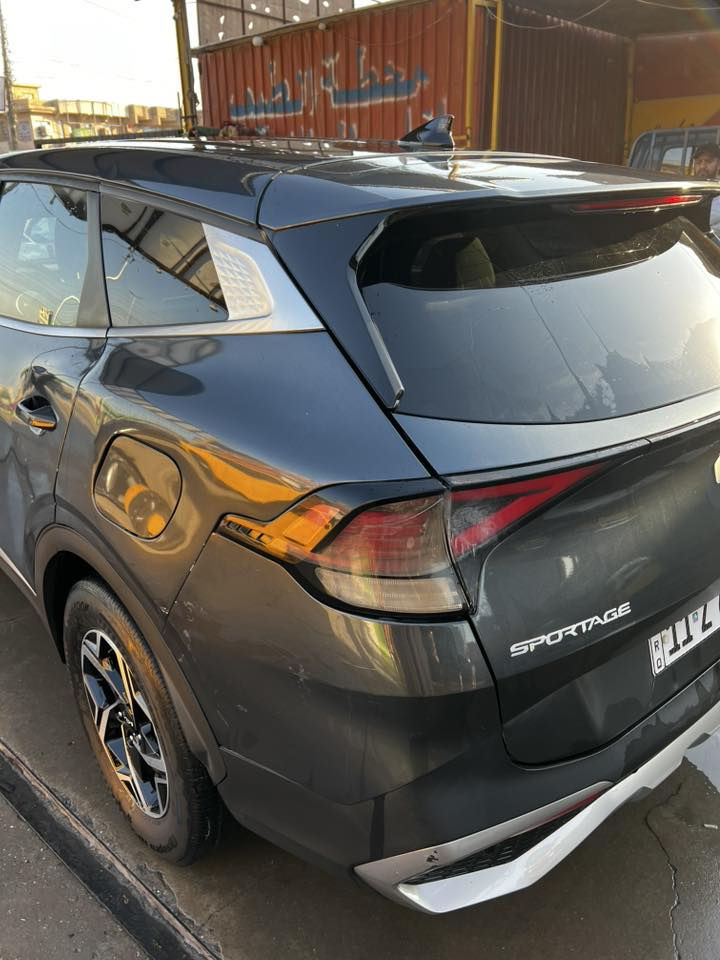 السلام عليكم سبورتج وارد امريكا موديل 23 مواصفات محرك 2500 شاشة كار بلي تحكم استيرن تو قف ذاتي  مانع انزلاق اوتو هولد فور ويل تبريد جديد محرك كير مكفول حادث بنيد وجاملغ  مكاني بغداد سعر 190 $ رقمي ***********
