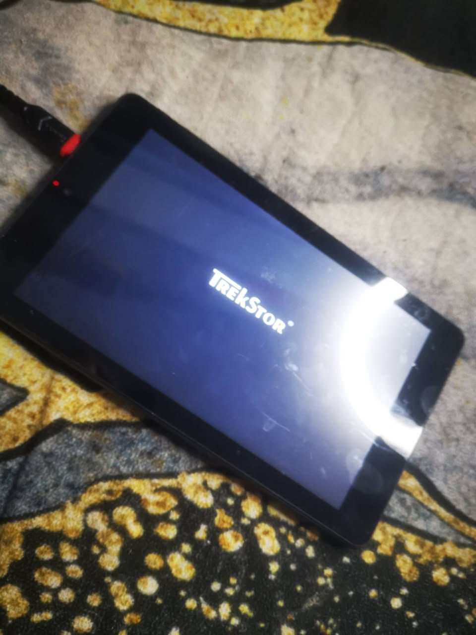 ياالله تصفيه اجهزه ايبادات لابتوبات نقالات اجهزه كلهن شلع او مفرد للحجز او استفسار ***********
