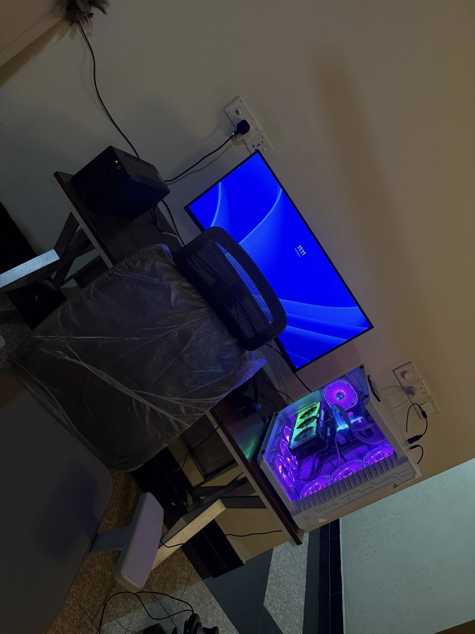 السلام عليكم بيسي للبيع
المواصفات 

كارت شاشه 3070 8gb

المعالج I5 12400F

بورد ASUS PRIME H610MK D4

الرامات 16gb 

M.2 1tb

Hdd2tb

الملحقات 
يوبي اس اوف لاين 2000

مواصفات الشاشه 

165Hz

Rgb

3.5K

 للاستفسار الاتصال/ ***********
