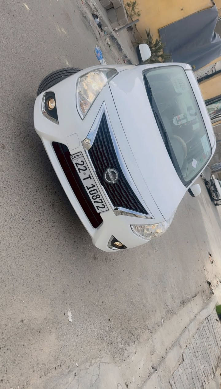 السلام عليكم 
نيسان صني هندي 
موديل 2024 
ماشيه 28 الف 
مكفوله ماعده خسفه بلباب مامبينه كلش الباب الخلفي ورى العبري 
مكان السياره البصره 
رقمها اربيل بأسمي 
السياره مشتريها زيرو على ايدي 
130 ورقه بيها مجال 

‭0780 950 7930‬  ابو ادم
