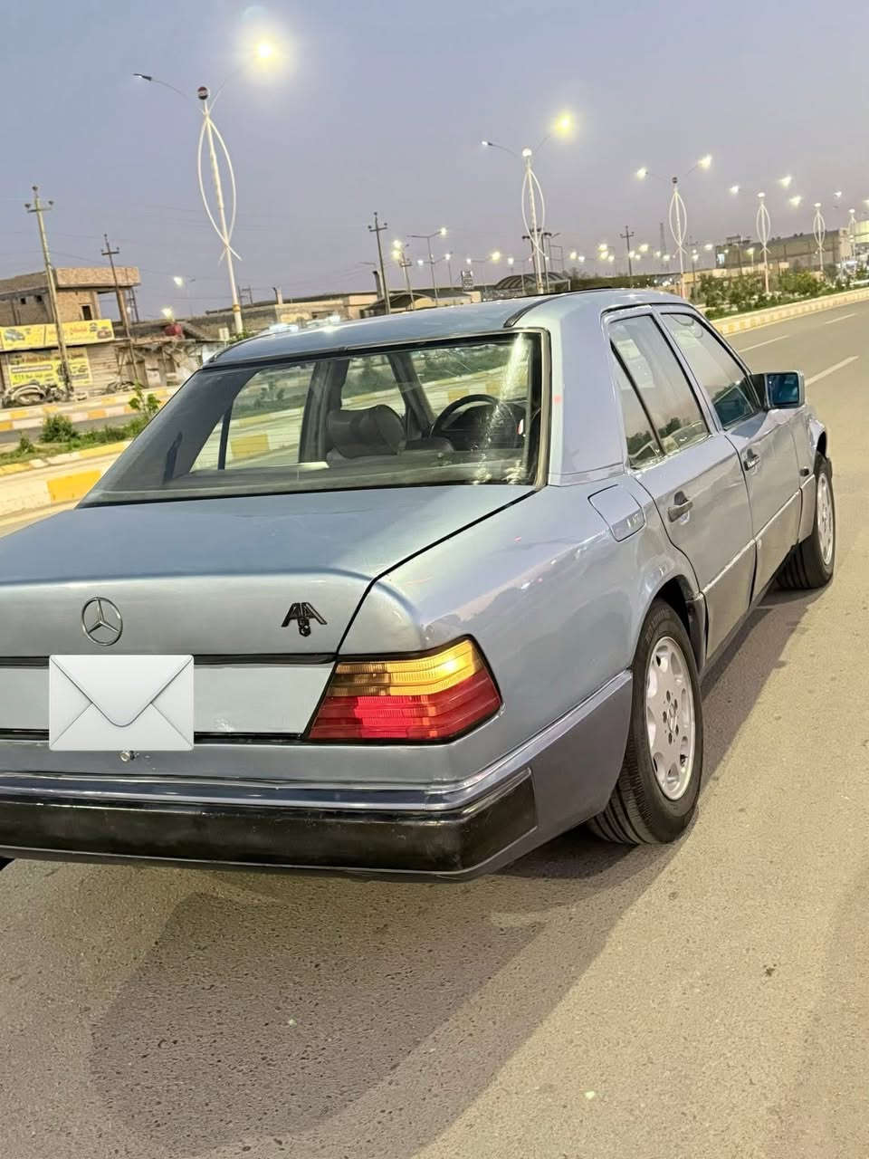 مارسدس دب مديل 87 
محرك 3000
رقم بغداد تحويل مباشر
مكان ناصريه مركز 
رقم صاحب سيارة ***********
