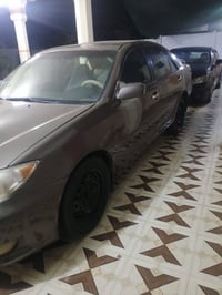 كامري لبيع مديل 2002 رقم بغداد دولي بسمي السيارة الشراي يتصل بيه خير ي...