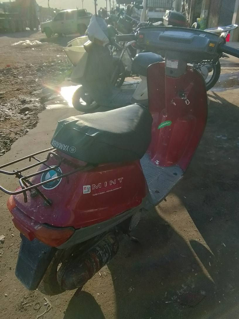 یامەها مینی زنجیر بۆ فرۆشتن مەکینەو کارەبایاتو شانسی بەشەرت سلفو هندر یشدەکا دوو تایەی تازەیە بێعەیبە ماتۆڕەکە شوێن هەولێر بنەسلاوە سعر ۲۰۰ هەزارو تۆزێک معامەلە أربيل, العراق


**إذا كنت صاحب هذا الإعلان وتريد حذفه لأي سبب، رجاءا أرسل رسالة إلى الدعم الفني**