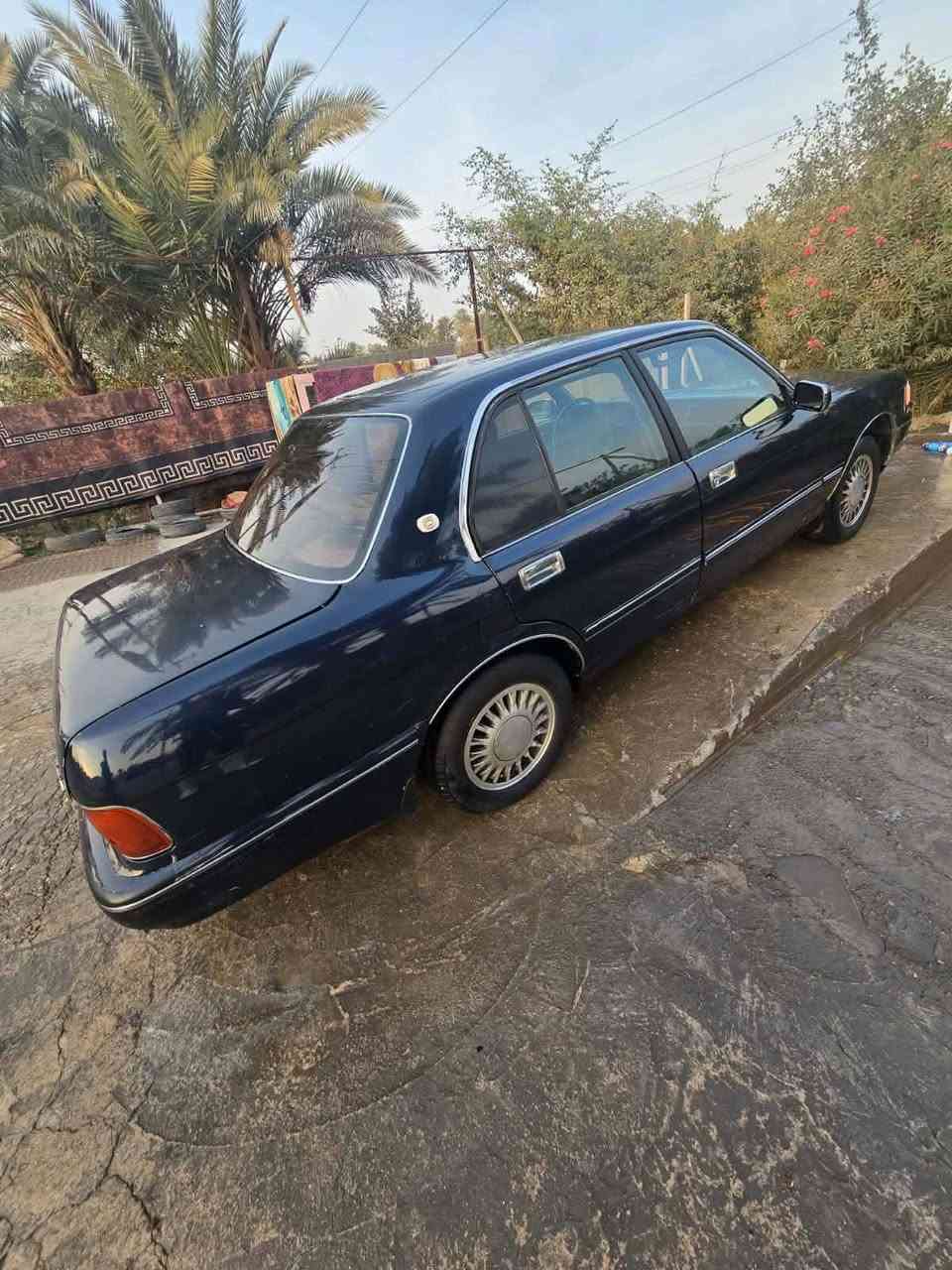 سلام عليكم للبيع أرنب فحل موديل ٩٥ سياره بيها ضربه جاملغ خلفي صوب السايق فقط مصبوغه عام بيها مكينه فيفيتي ٣٠٠٠ بيها براص رقم كركوك انكليزي  مميز بسمي شرط مداور بكل المحافظات حداديه خير من الله سعرها ٤٨ وبيها مجال مكان نجف ***********
