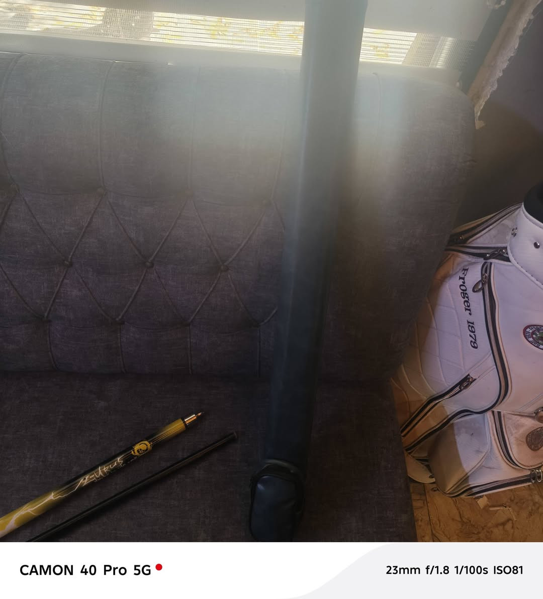 السلام عليكم كيوب للبيع تبه اكرستاله ويا ملحقات جف اصلي وجوك جوزي وجنطه السعر ١٣٥ وبي مجال قليل مكاني محموديه الشراي خاص او رقم ***********
