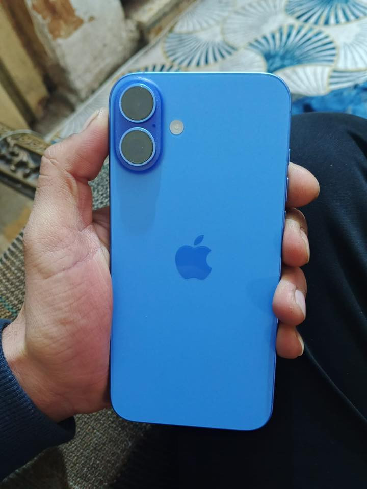 ١٦بلس كامل ملحقاتة والصور تحجي النظافه مال الجهاز بغداد العبيدي ***********بس واتس آب
