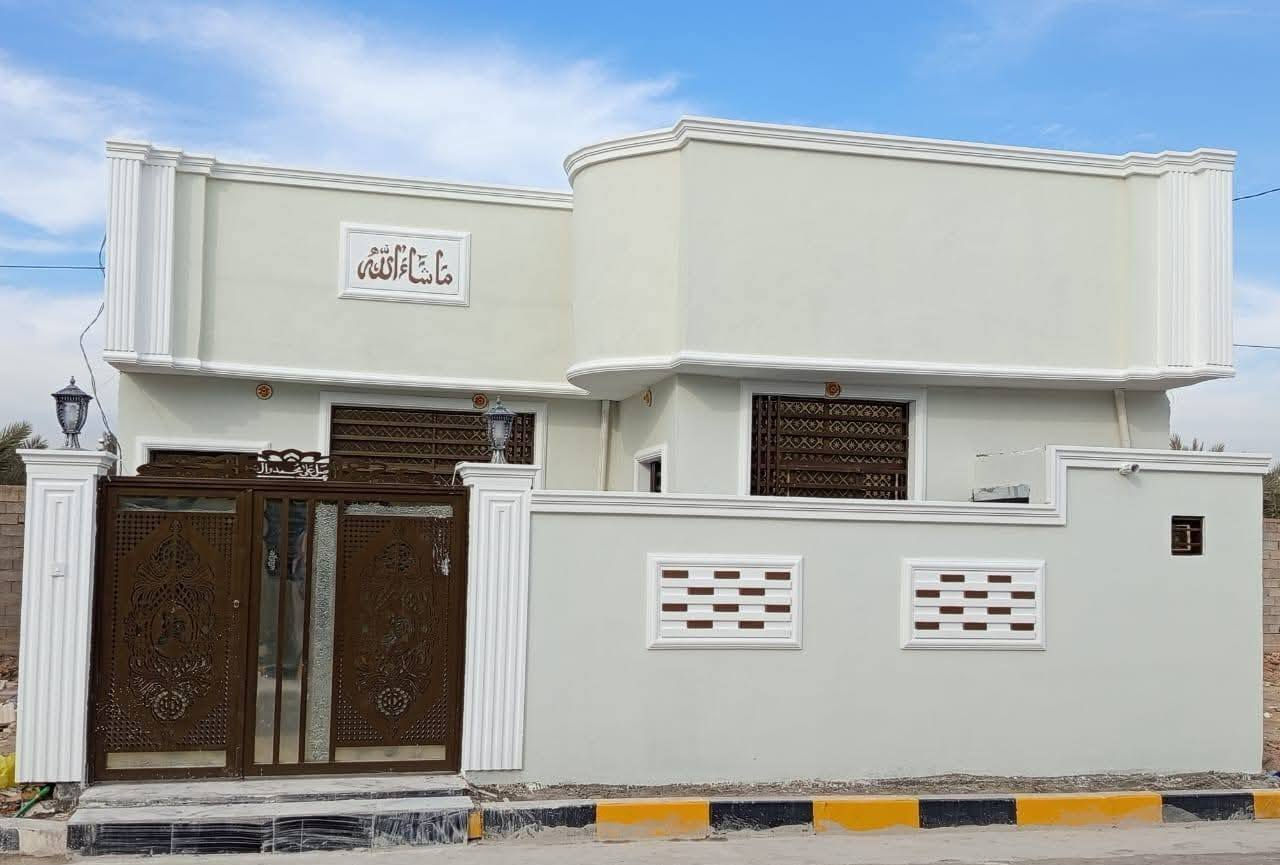 #السلام #عليكم صباغ عمل واجهيات غرف فوم داخلي خارجي سحبات عملنه مناسب وشغل درجه اوله وتخفيضات صبغ غرفه كامله مع تصليحه فقط 60 الف
صبغ واجهيه بيت مساحه 100 متر واجهيته نشتغل صبغه فقط 125 
صبغ واجهية بيت 200 متر كامل 200 الف اسعارنه مناسبه نشتغل كرسته وعمل ونشتغل فقط عمل وبخدمة الزبون

ملاحضه / جميع اعمالنه تشمل تصليح الفطور والثقوب وجميع انواع الرطوبه تواصل خاص او #لاتصال *********** 
ولماعنده اشتغله حته بلاش وبخدمة الفقر
