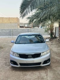 اوبتيما ٢٠١٠ • محرك ٢٠٠٠ • بدون حادث