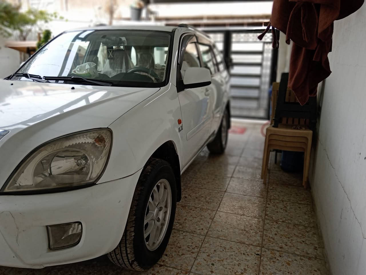 السلام عليكم للبيع تيكو ٢٠١١ رقم بغداد مكفوله من الصبغ والضربه سياره جاهزه مابيه اي نقص  سياره جديده كير مكينه صدر أمامي خلفي كله تمام تخم تاير جديد مكينه ٢٠٠٠ كير ميكانيك تبريد ثلج تدفئه بلكشنات كشنات جلد بلاد  تحكم ستيرن فتحه كهرباء شاشه كامره سياره كلش نظيفه مكان السياره حي العامل عالسريع الملحانيه قرب مسبح الرافدين موبايل *********** أثير *********** السعر ٦٦ وبيه مجال حك الجيه تحويل ثاني يوم
