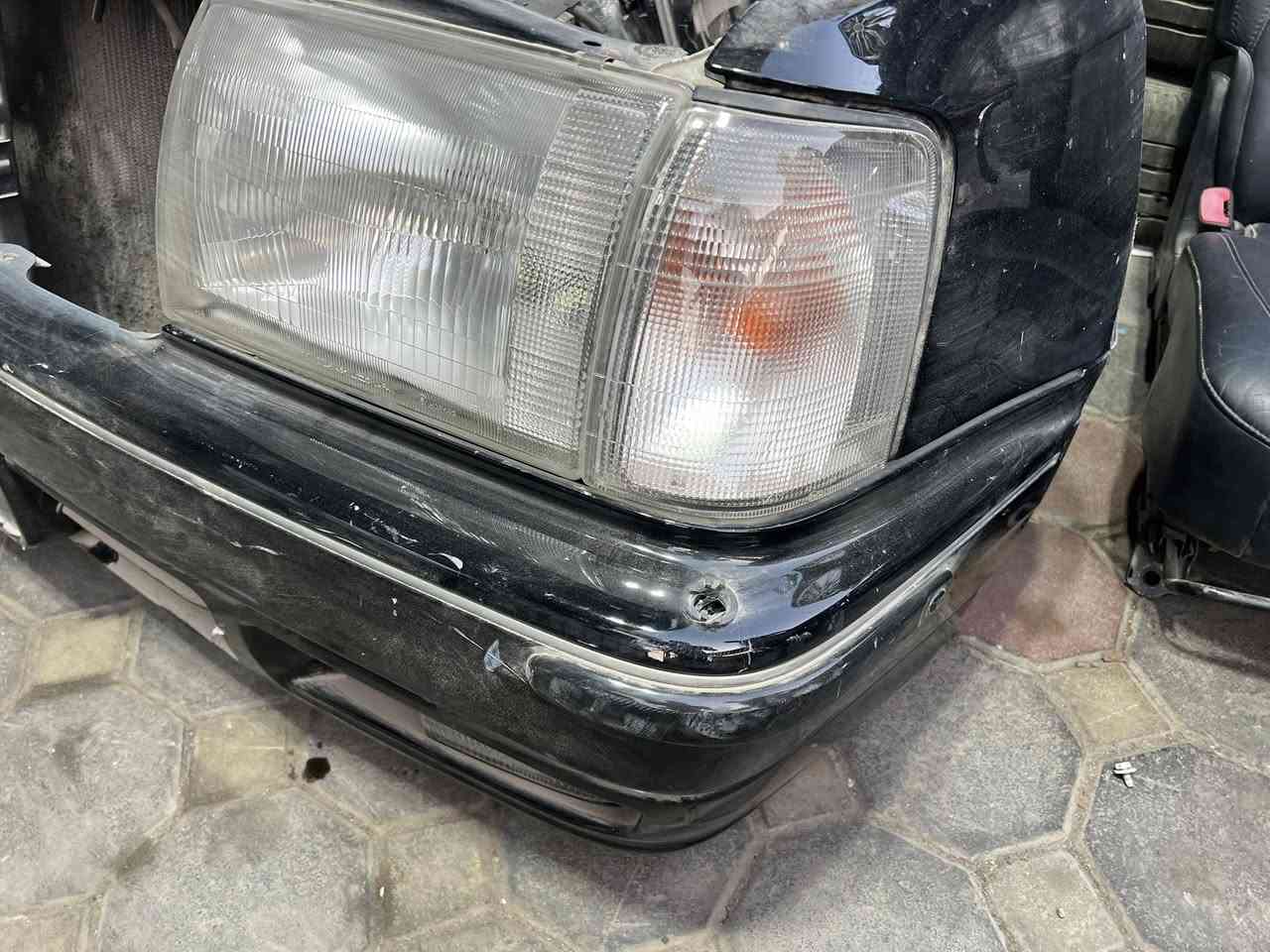 ربع امامي راس الثور قصيرلون اسود أصلي حاوية علاوي شارع ٦ واتساب ***********
