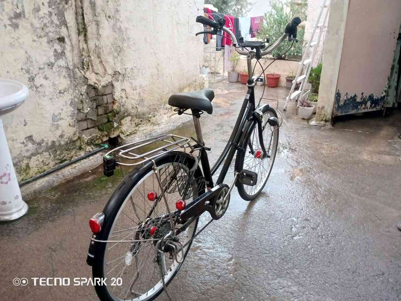 باسكل عبد الحليم لون اسود موديل 2020 شهر 5 باسكل مال حاويه باسكل كلش نضيف ست نمر كير شرط لايت دينمه ابرسك الكدام مال شركه الاصلي عتله مال شركه باسكل وظع شركه الله شاهد مكاني موصل الايمن السعر 130 وبي مجال


**إذا كنت صاحب هذا الإعلان وتريد حذفه لأي سبب، رجاءا أرسل رسالة إلى الدعم الفني**