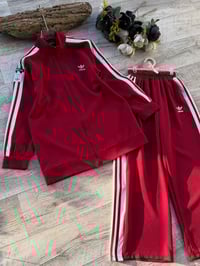 سوت نسائي رياضي • تركي أصلي • مقاسات 40-48