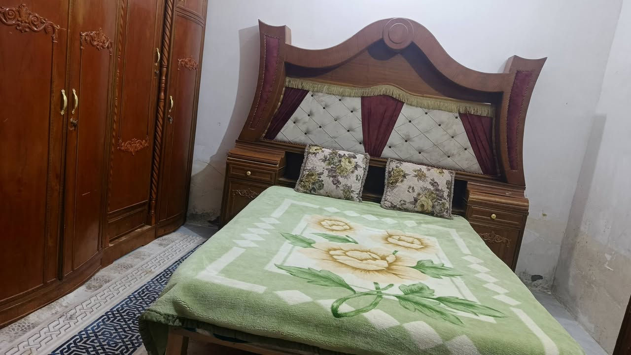 غرفه اخشاب تزكام 6بيان طابقين مشروطه جديده مكاني ناحية الصلاحيه شاميه 
***********
