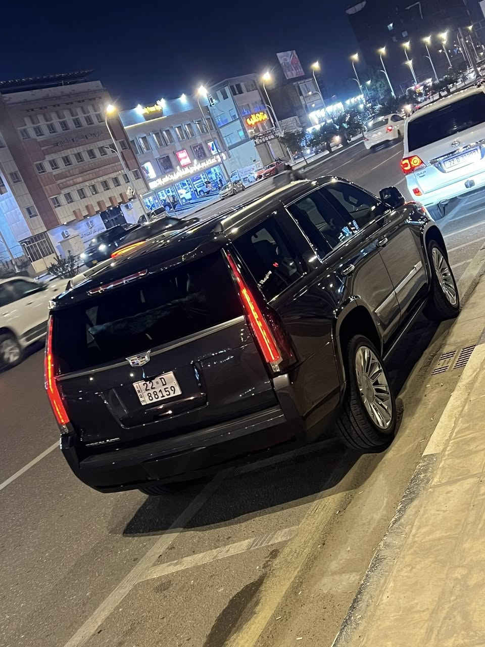 سلام عليكم 
كاديلاك سكاليد 2018 فوول مواصفات كلش اعلا فئه حتا لكشن مساج كفاله عامه كلش ماشيه 65 الف حقيقي شرط الفحص برغي ما مفتوح بيها كلها ع ابلاد سياره سبيرها ما نازل 4 بصمات رقم اربيل  عنوان السياره البصره المعقل 📞***********
