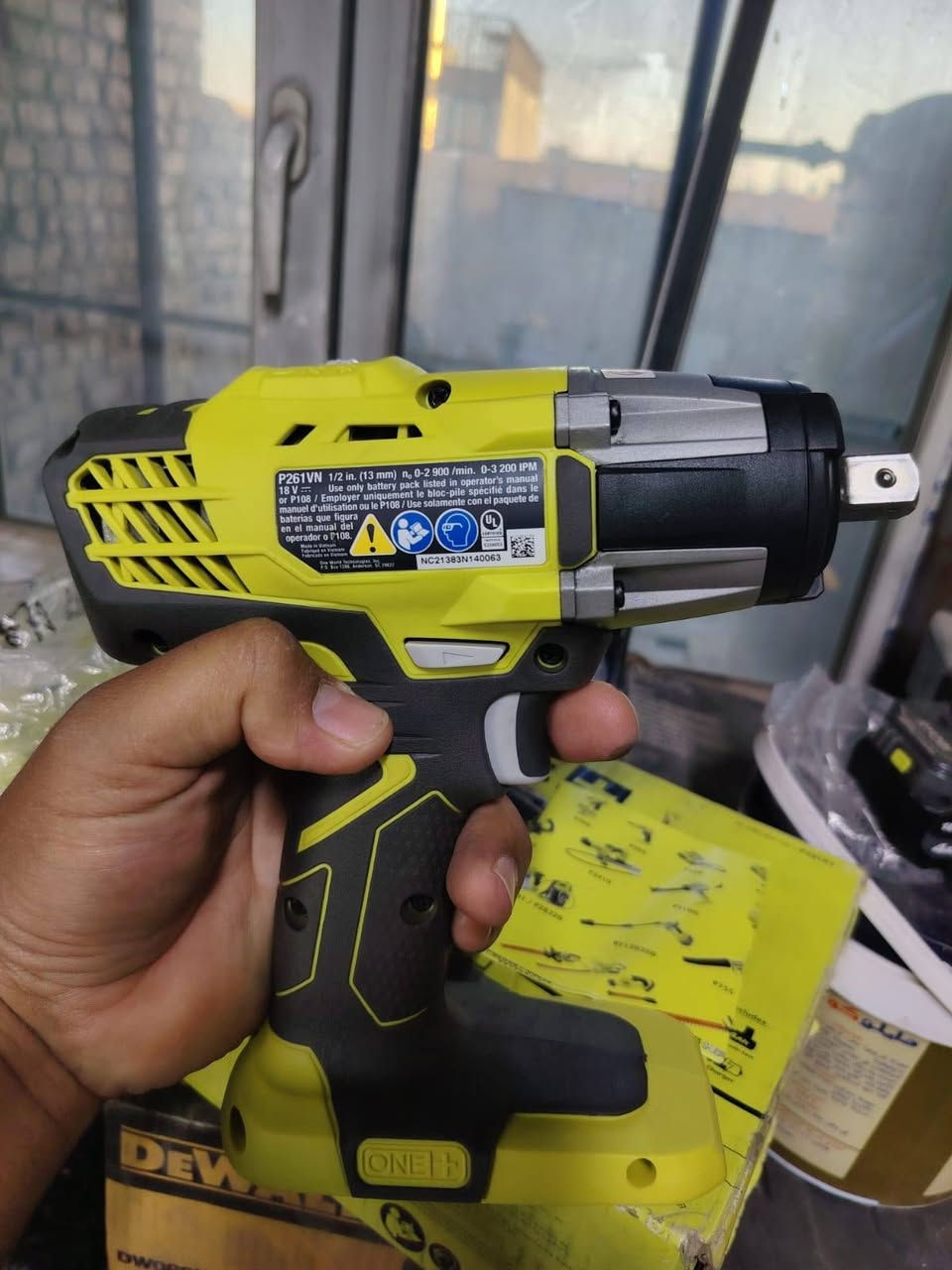 دريل لقمة ريوبي جديد فارغ للبيع
السعر 150 الف
بغداد الغدير 
***********
