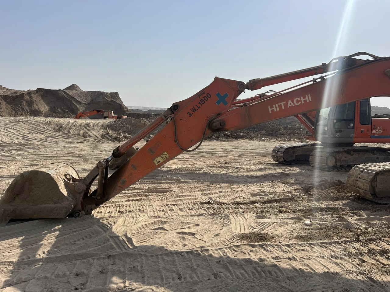 للبيع حفاره ٢٠٠LCموديل ٢٠٠٣ رقم قادسيه تحويل مباشر بدون صبغ كفاله   فقط مضخه مفتوحه وياله تو السعر٢٧٠ بيها مجال قليل

‭٠٧٨٠ ١٦٢ ٤٢٠٢‬
