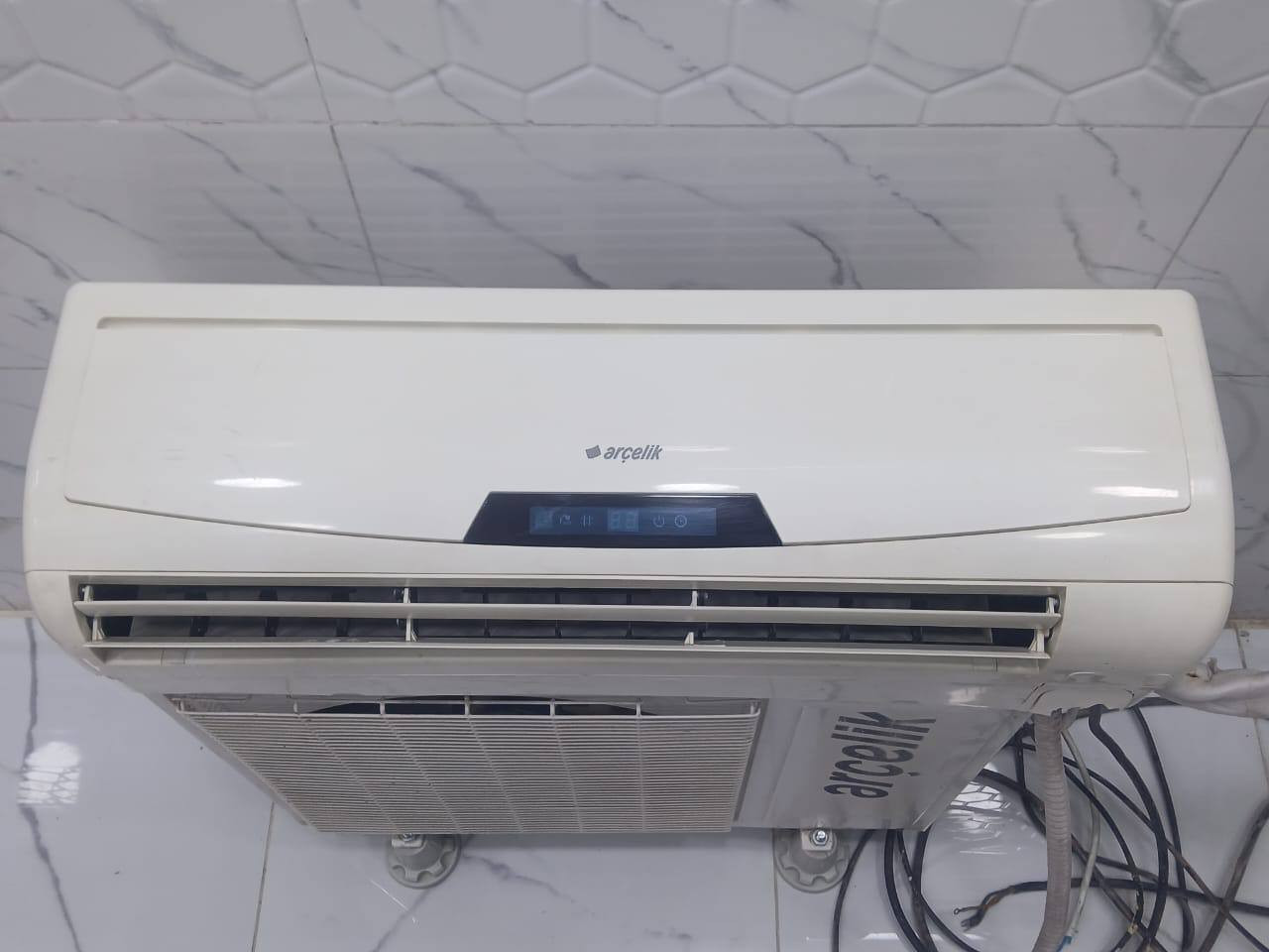 سبلت طن 1 
النوع ارتشيلك
اقتصادي يشتغل عل سحب أيضا يسحب 5امبير
السعر 150 الف قفل 
متواجد خاص او واتساب ***********
